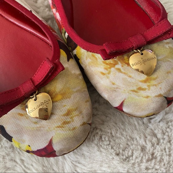 DOLCE & GABBANA FLORAL FLATS - Picture 2 of 9